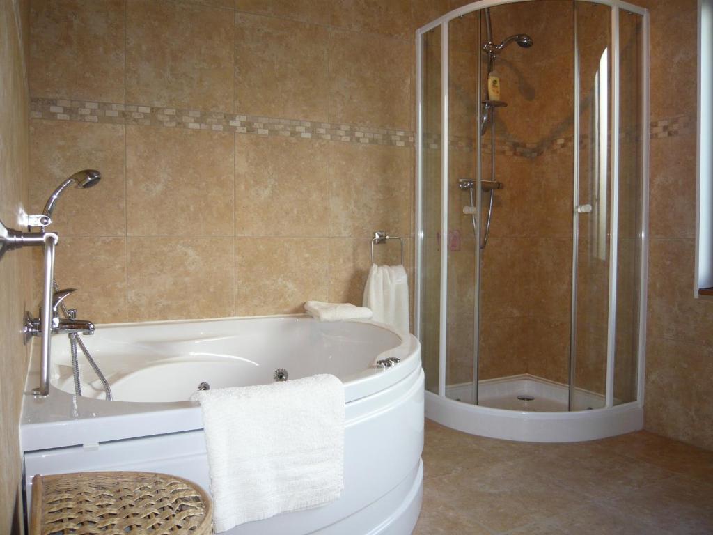 Lakeside Bed And Breakfast Payzac  Стая снимка