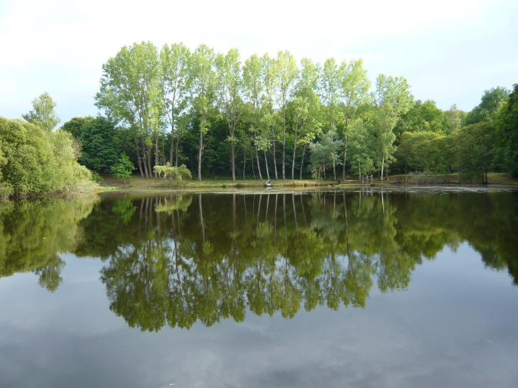 Lakeside Bed And Breakfast Payzac  Екстериор снимка